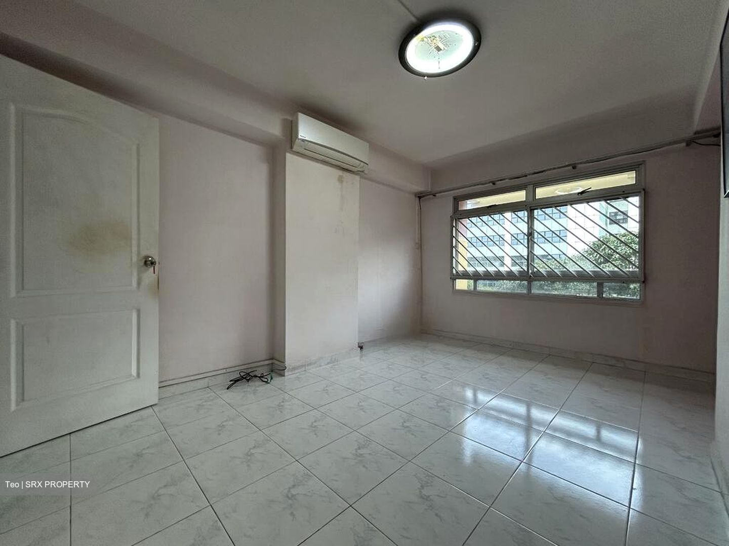 Blk 637 Eunos Tenaga Ville (Bedok), HDB Executive #632834111